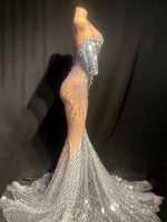 Silver Queen dress prom / wedding